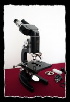 BINOCULAR MICROSCOPE MEOPTA WITH ACCESSORIES / BINOKULÁRNY MIKROSKOP MEOPTA S PRÍSLUŠENSTVOM.